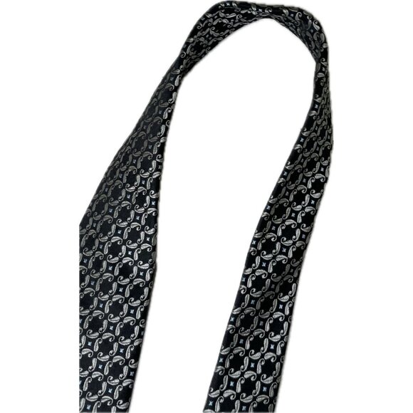 Valentino 100% Silk Tie geometric interlocking Black Made In Italy 61” - Picture 10 of 10